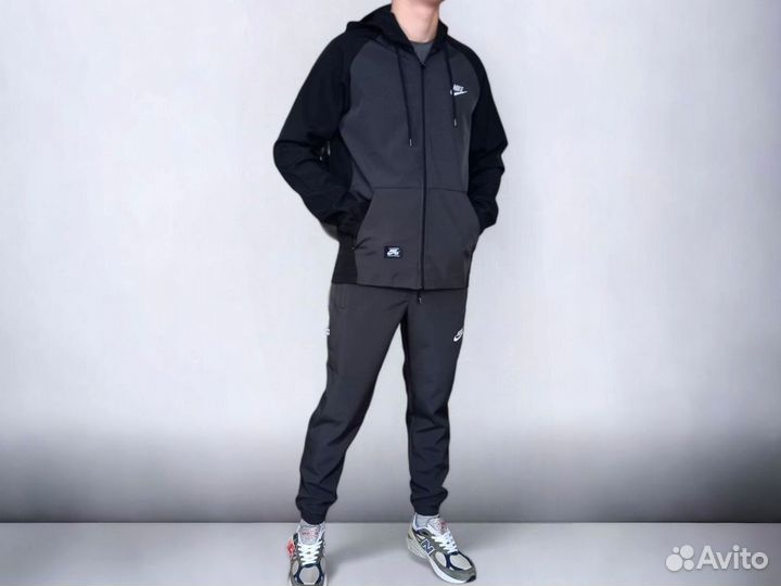 Спортивные костюмы Nike