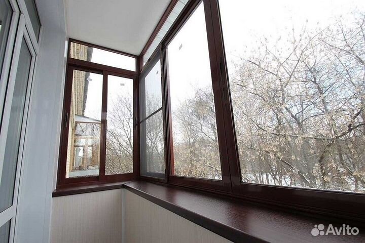 Балкон с внутренней отделкой