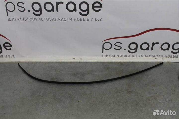 Молдинг крыши правый Nissan Sentra B17