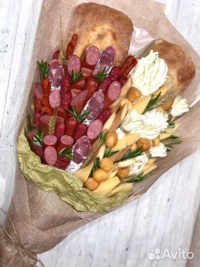 Съедобные букеты букет из колбасы и сыра