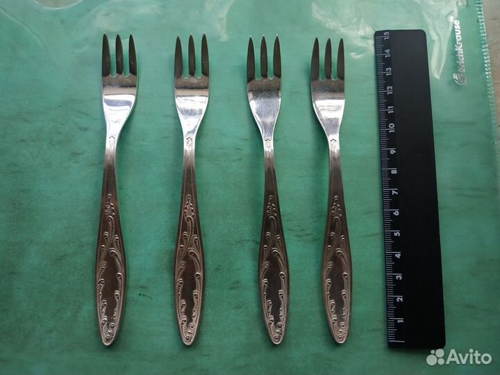 Вилочки для десерта СССР Кольчугино мнц новые,4шт