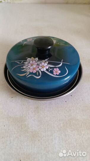 Эмалированная масленка