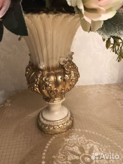 Ваза с цветами