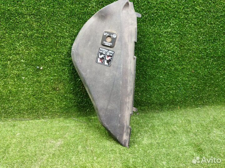 Накладка декоративная Lexus Is250 2005-2013