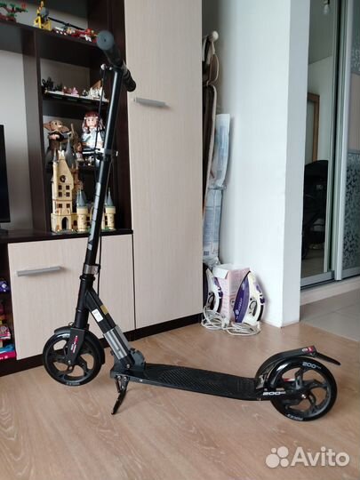 Самокат Roces 200 почти новый