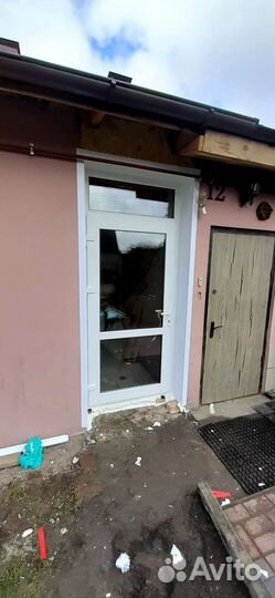 Пластиковая дверь 970 мм- 2400 мм