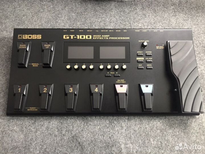 Гитарный процессор Boss GT 100
