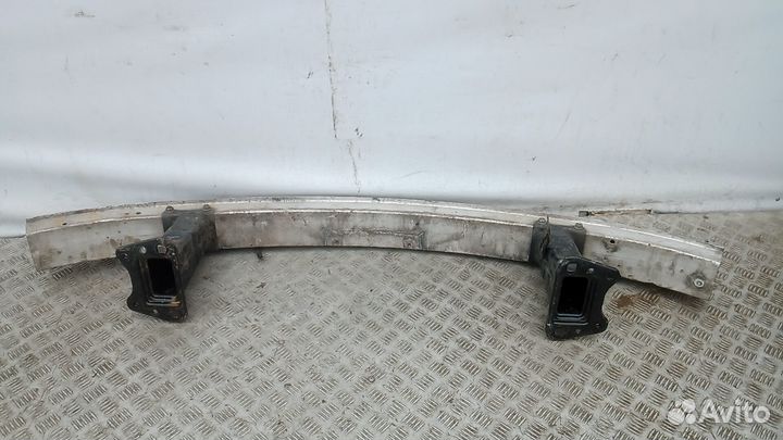 Усилитель бампера передний (кронштейн) mercedes benz M-class W164 2009