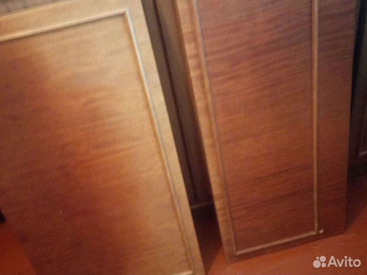 Кровать деревянная без матраса (небольшой ремонт)