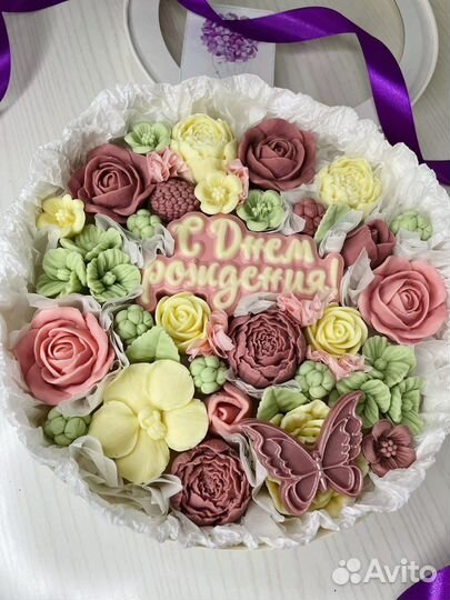 Шоколадный букет в коробке