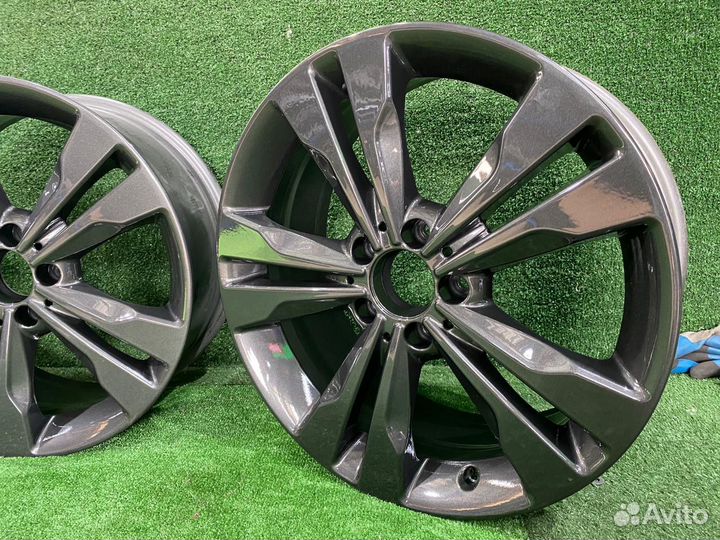 Диск Комплект дисков R18 Mercedes B w246 (2011-201