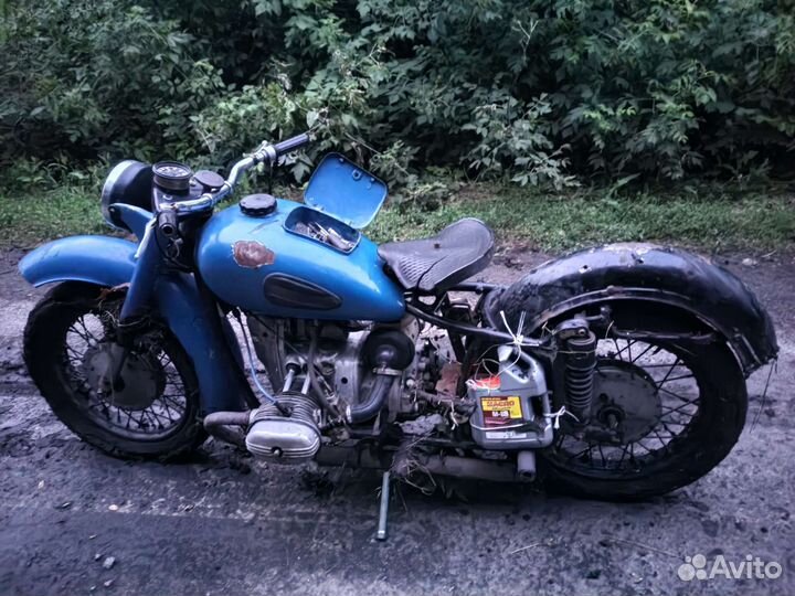 Мотоцикл Урал