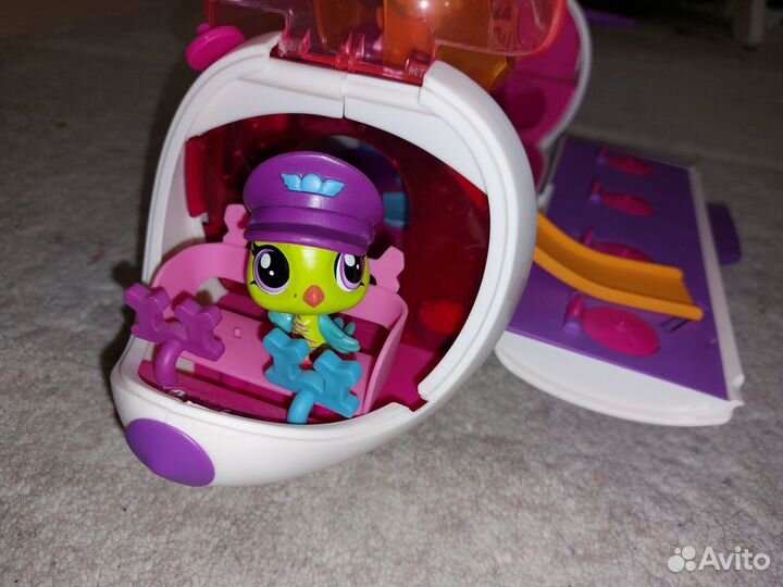 Самолет для зверюшек