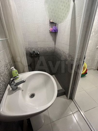 Комната 10 м² в 4-к., 1/2 эт.