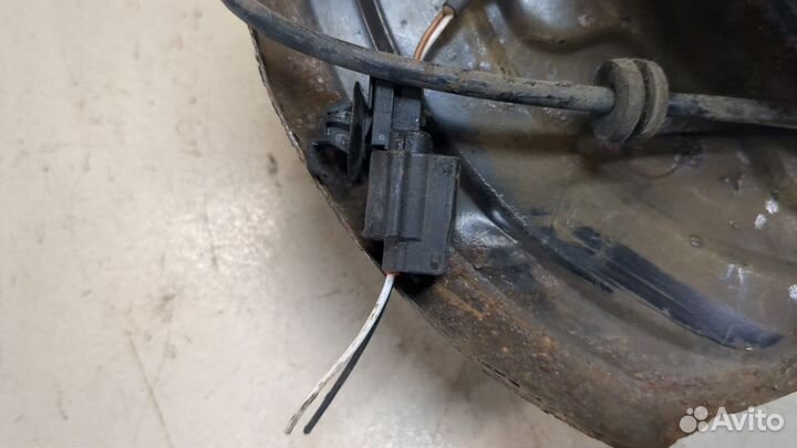 Ступица (кулак, цапфа) правая передняя Nissan Leaf, 2014