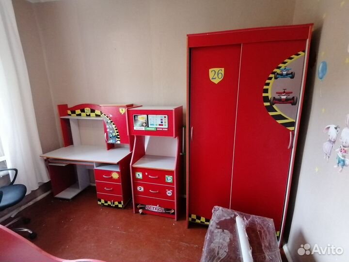 Набор детской мебели