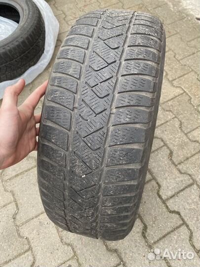 Pirelli Winter Sottozero 3 205/60 R16