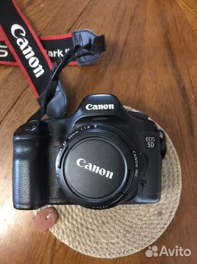 Фотокамера canon