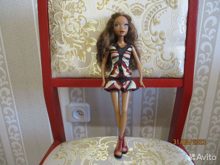 Кукла Барби 