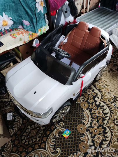 Электромобиль