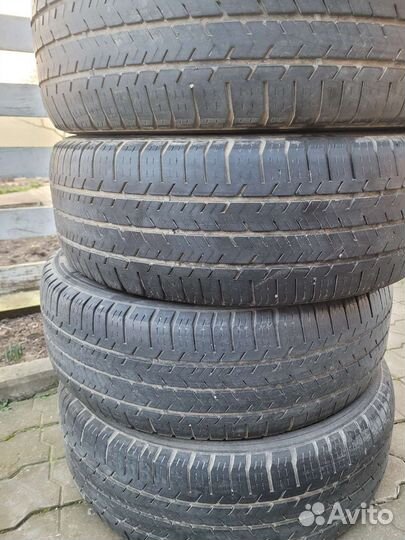 Michelin Agilis 215/60 R17C