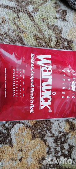 5 струнная бас гитара