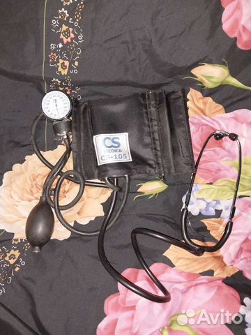 Тонометр Механический Со Встроенным Стетоскопом