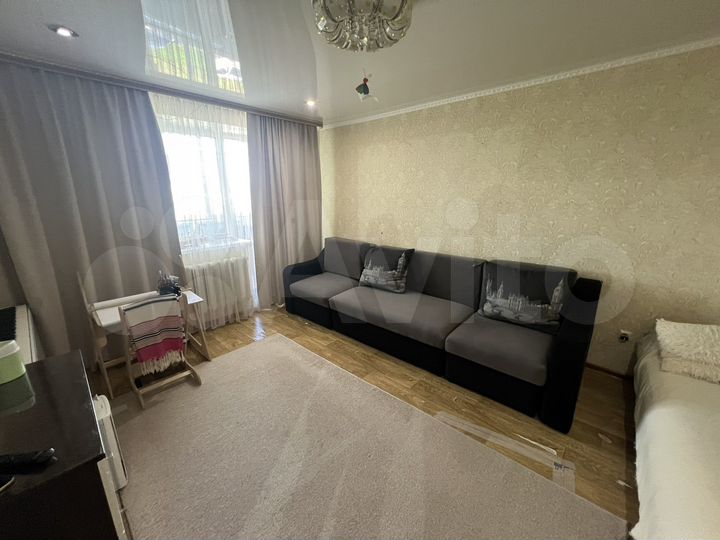 2-к. квартира, 50 м², 2/9 эт.