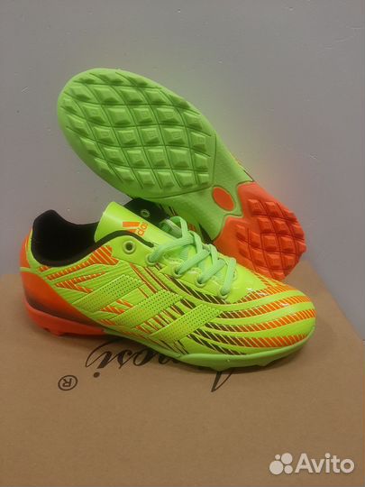 Бутсы детские бутбольные сороконожки