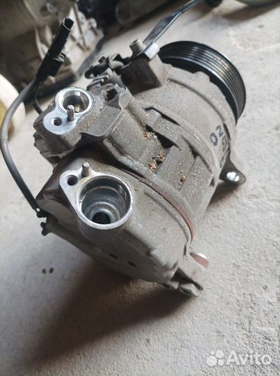 Компрессор кондиционера BMW F10 N20 b20