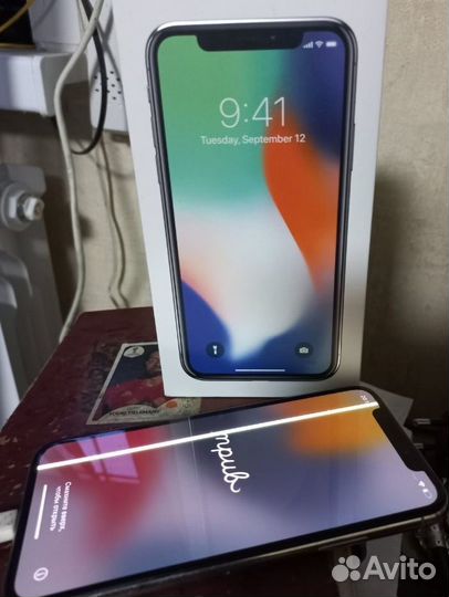 iPhone X Silver 64 GB