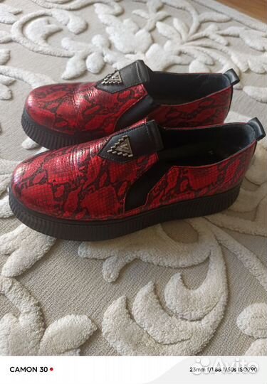 Женские туфли