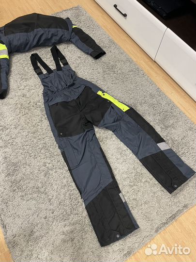 Костюм защитный