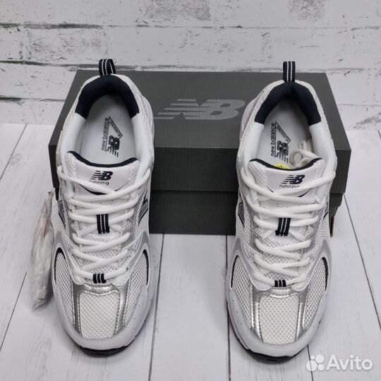 Кроссовки женские мужские new balance 530