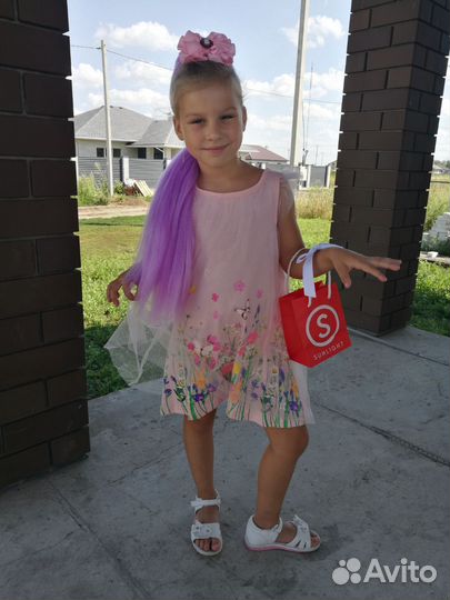 Нарядное платье