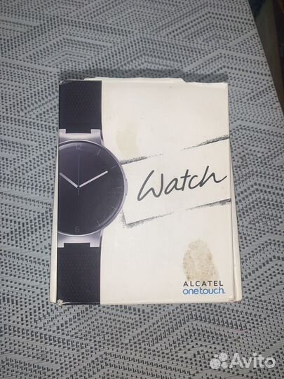 Умные часы Alcatel OneTouch Watch SM02