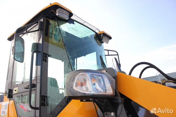 Фронтальный погрузчик YIGONG ZL20, 2023