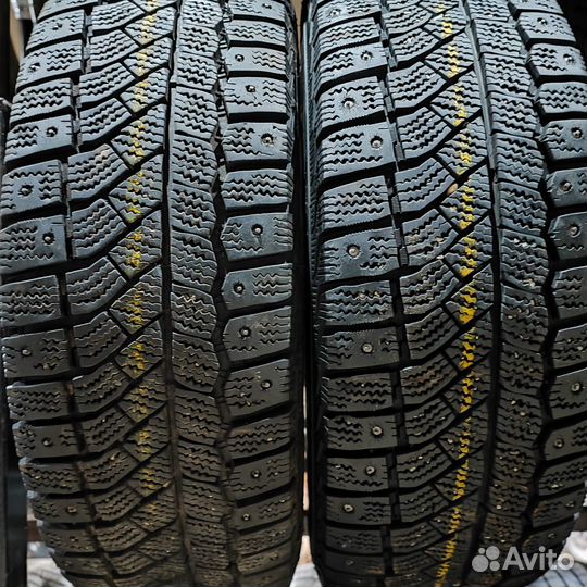 Viatti Brina Nordico V-522 195/60 R15 88T