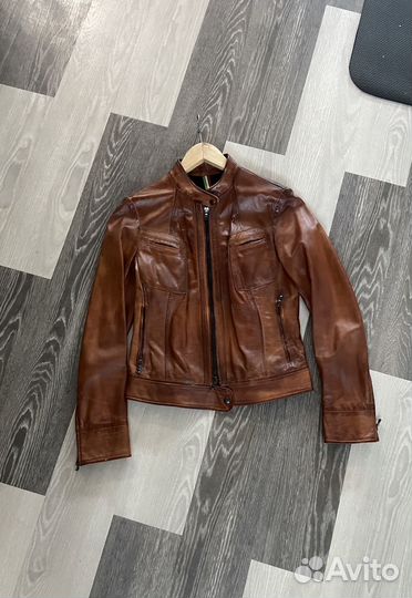 Кожаная куртка под винтаж 42 р