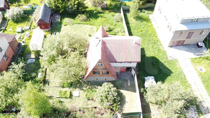 Дом 169 м² на участке 6 сот.