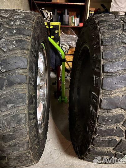 Bridgestone Dueler M/T 275/65 R20