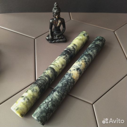Цилиндры-массажеры из нефрита