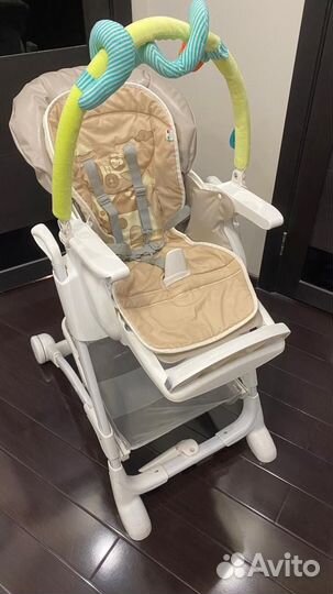 Стульчик для кормления cam