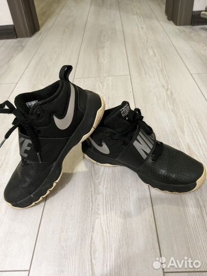 Кроссовки Nike детские