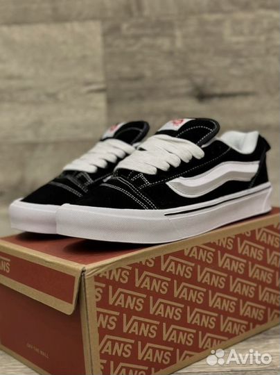 Vans Knu Skool