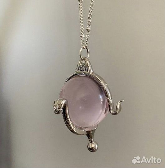 Кулон чародейки