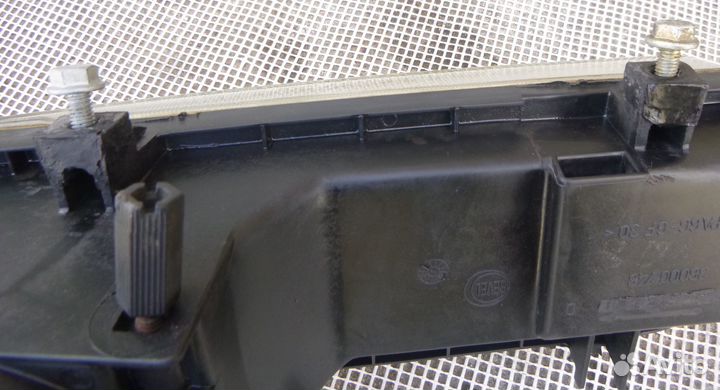 Пежо 806 противотуманка правая