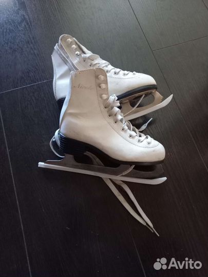 Коньки фигурные