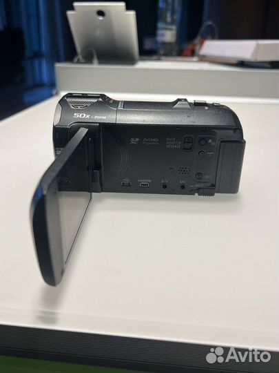 Видеокамера Panasonic HC-V760