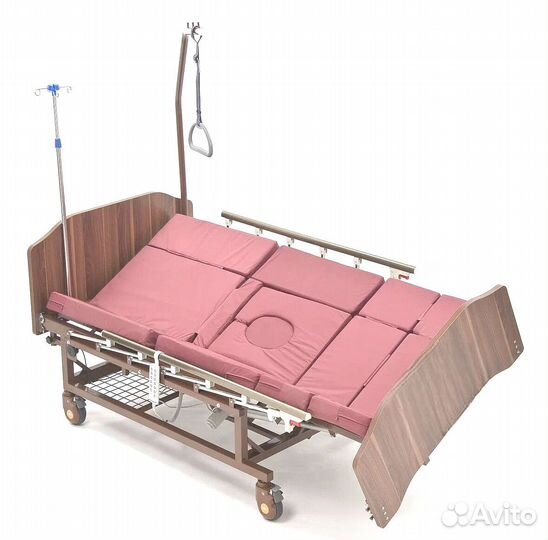 Медицинская кровать для лежачих больных